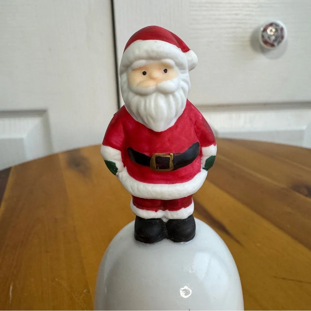 Vintage 1989 Santa Claus Christmas dinner‎ bell